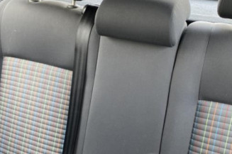 Renfort pare choc avant (traverse) VOLKSWAGEN POLO 4