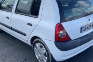 Pivot de moyeu avant droit RENAULT CLIO 2