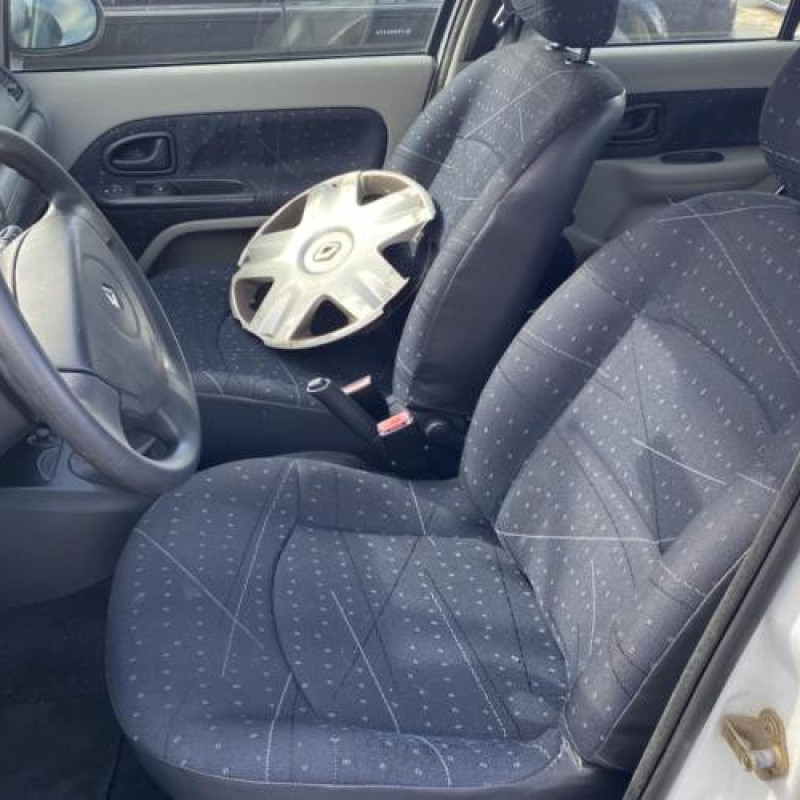 Pivot de moyeu avant droit RENAULT CLIO 2 Photo n°18
