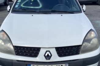 Pivot de moyeu avant gauche RENAULT CLIO 2