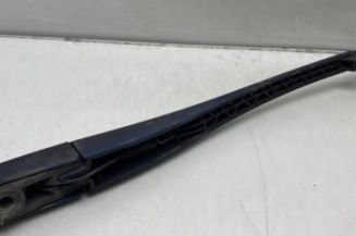 Bras essuie glace arriere PEUGEOT 206