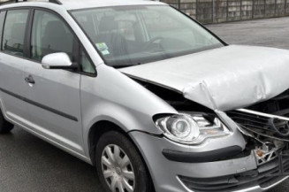Pivot de moyeu avant gauche VOLKSWAGEN TOURAN 1
