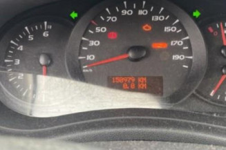 Poignee porte avant gauche RENAULT CLIO 3