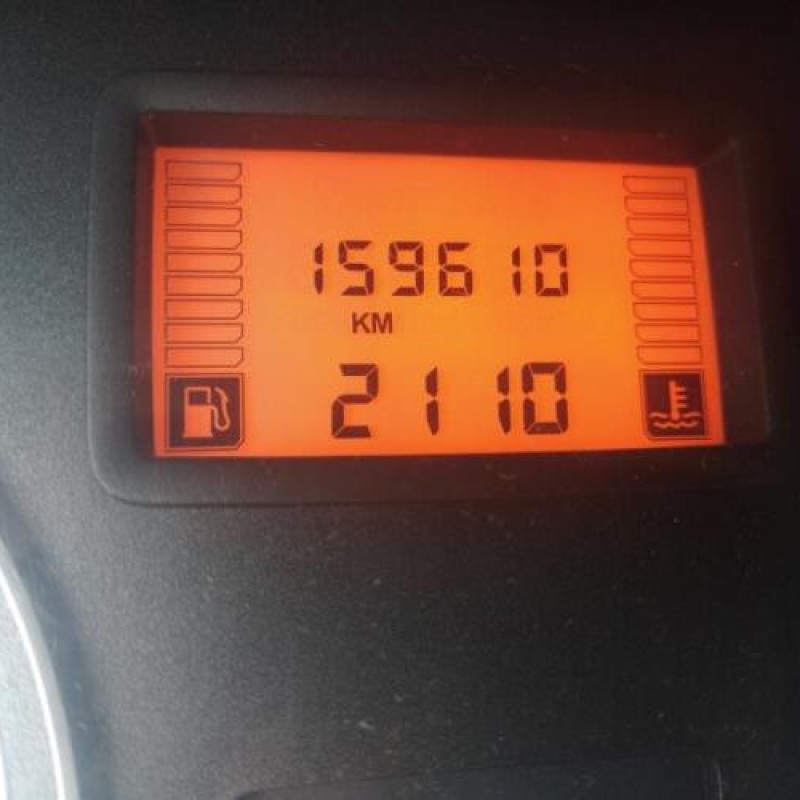 Compteur DACIA SANDERO 1 Photo n°14