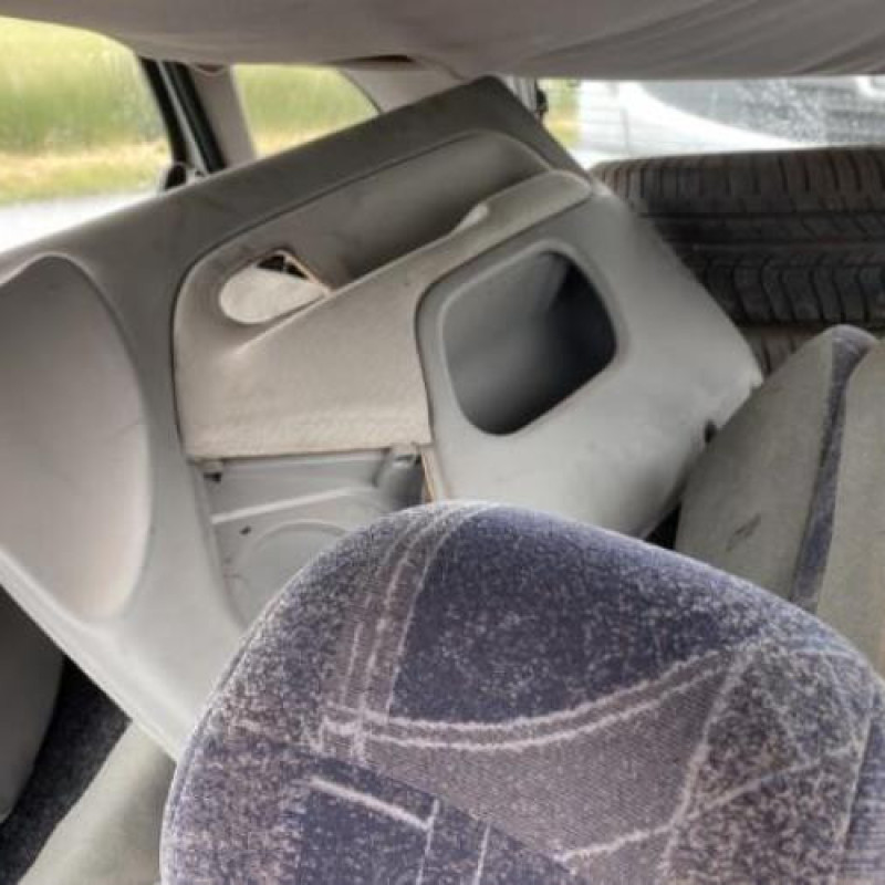 Serrure arriere gauche RENAULT SCENIC 1 Photo n°5