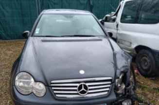 Pare choc arriere MERCEDES CLASSE C 203 COUPE SPORT