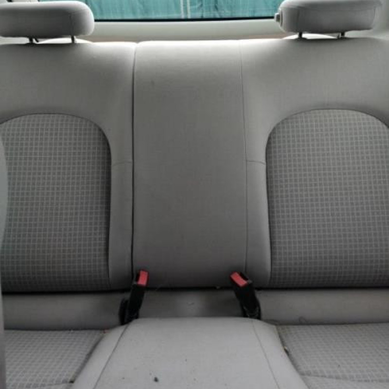 Pare choc arriere MERCEDES CLASSE C 203 COUPE SPORT Photo n°17