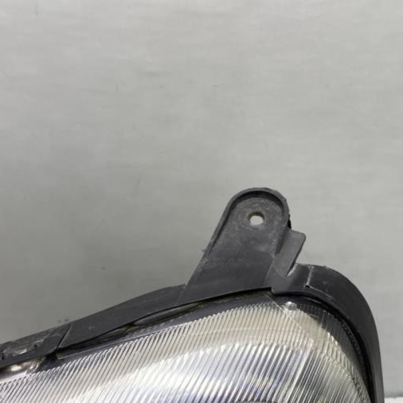 Optique avant principal gauche (feux)(phare) OPEL CORSA C Photo n°2