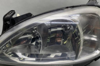 Optique avant principal gauche (feux)(phare) OPEL CORSA C