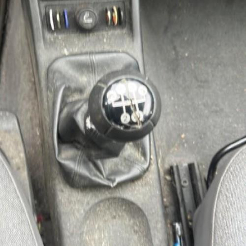 Optique avant principal gauche (feux)(phare) OPEL CORSA C Photo n°12