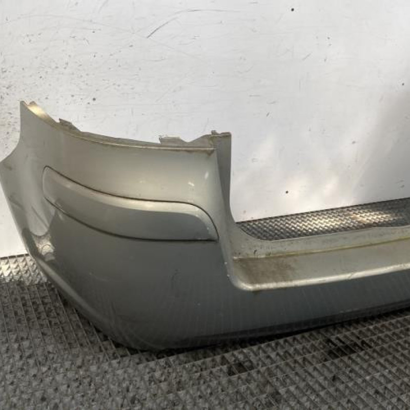 Pare choc arriere OPEL ZAFIRA B Photo n°2