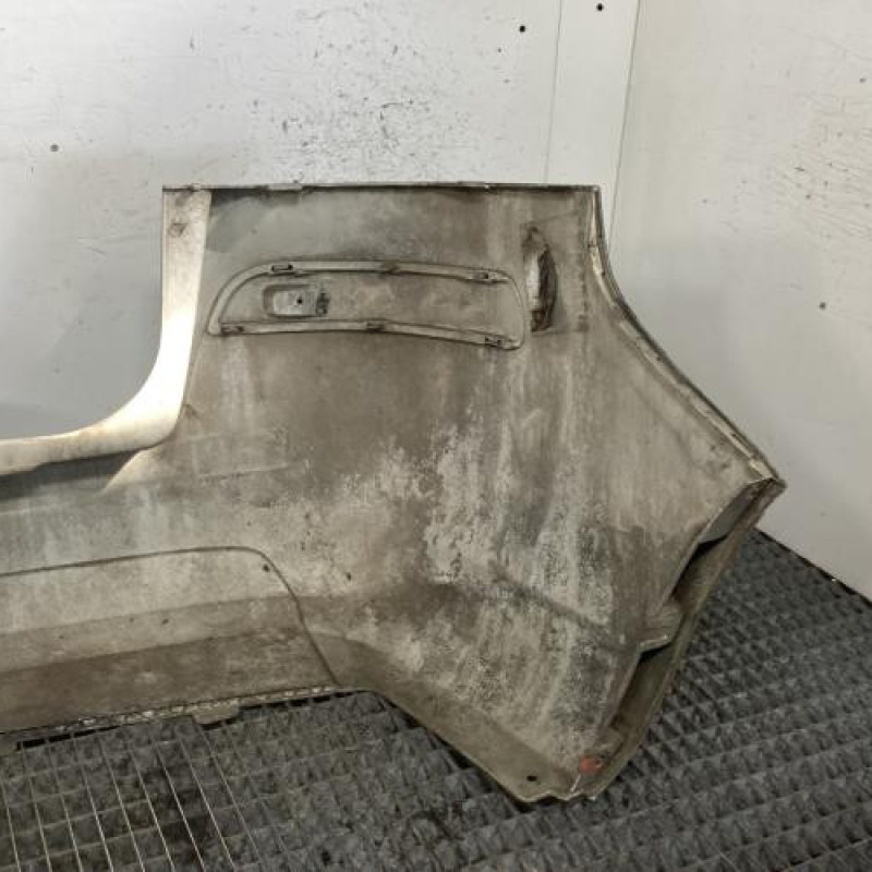 Pare choc arriere OPEL ZAFIRA B Photo n°4