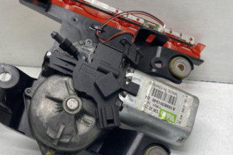 Moteur essuie glace arriere MERCEDES CLASSE A 169