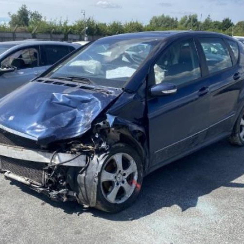 Cric MERCEDES CLASSE A 169 Photo n°9