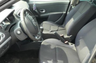 Boitier UCH RENAULT CLIO 3