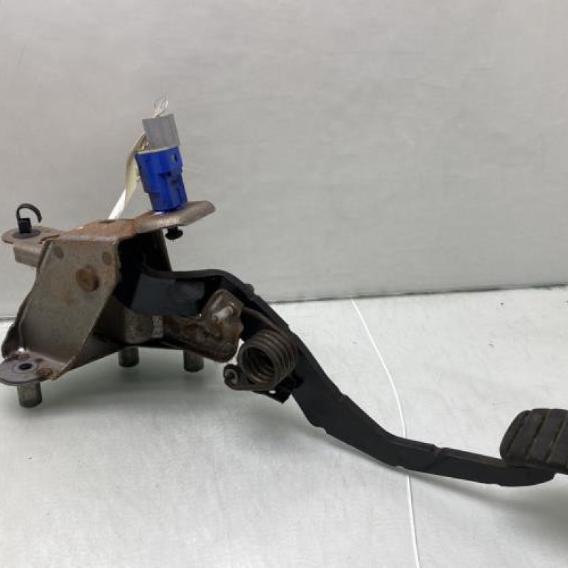 Pedale d'embrayage RENAULT CLIO 3 Photo n°3