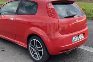 Feu arriere principal gauche (feux) FIAT GRANDE PUNTO