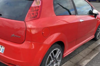 Feu arriere principal gauche (feux) FIAT GRANDE PUNTO