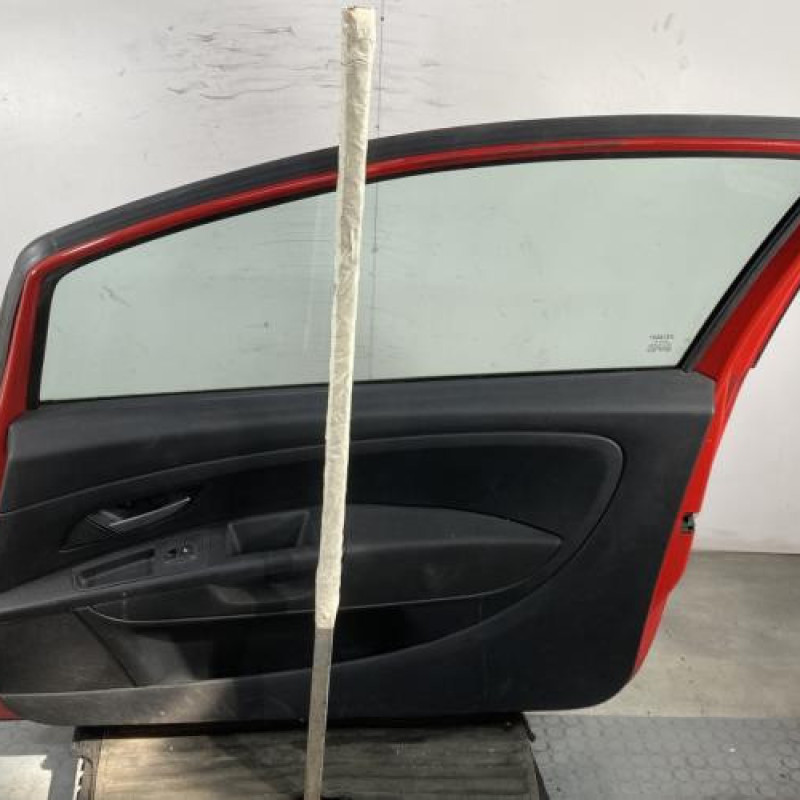 Porte avant droit FIAT GRANDE PUNTO Photo n°6