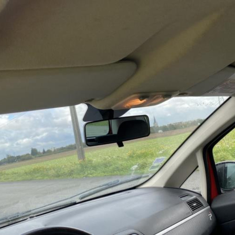 Porte avant droit FIAT GRANDE PUNTO Photo n°20