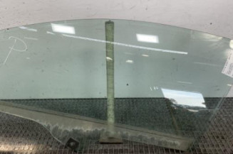 Vitre avant gauche FIAT GRANDE PUNTO Photo n°1