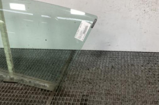 Vitre avant gauche FIAT GRANDE PUNTO