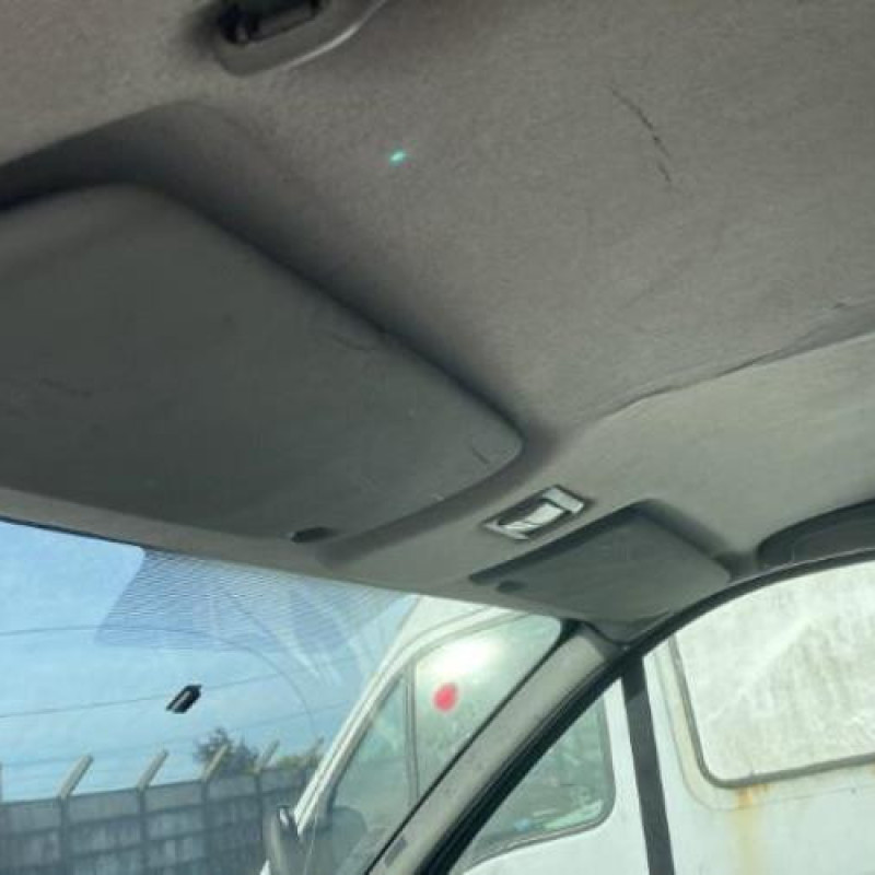 Custode avant gauche (porte) RENAULT TRAFIC 2 Photo n°15