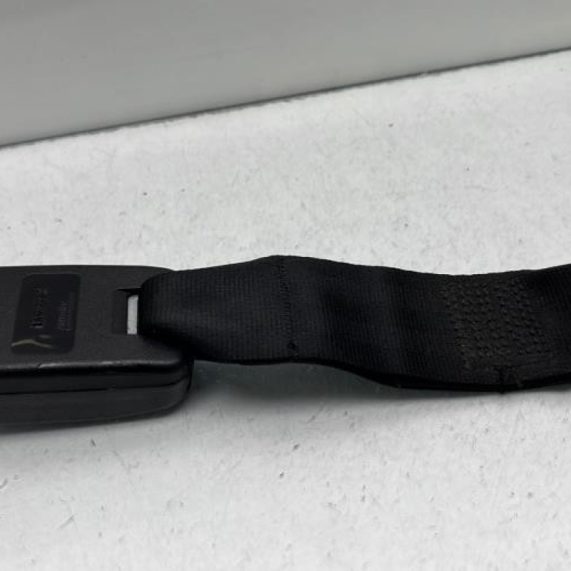 Attache ceinture arriere droit PEUGEOT 206 Photo n°5