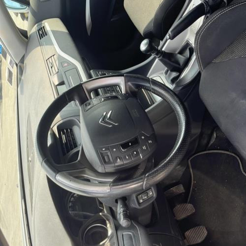 Pompe de direction CITROEN C5 2 Photo n°5