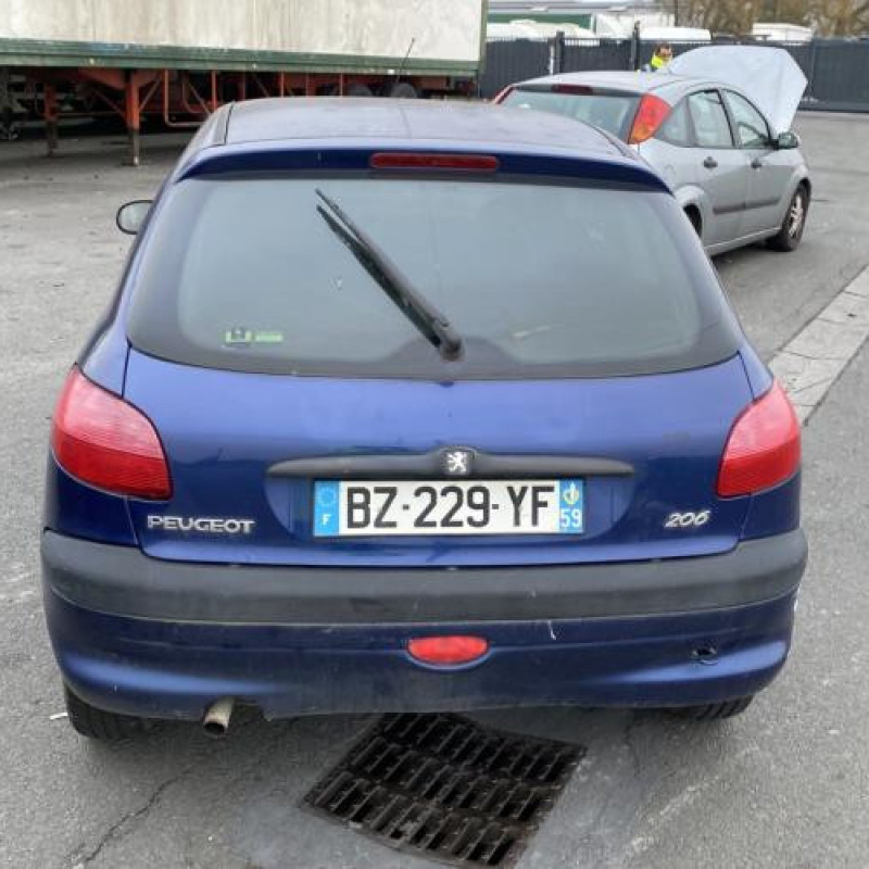 Pompe de direction PEUGEOT 206 Photo n°5