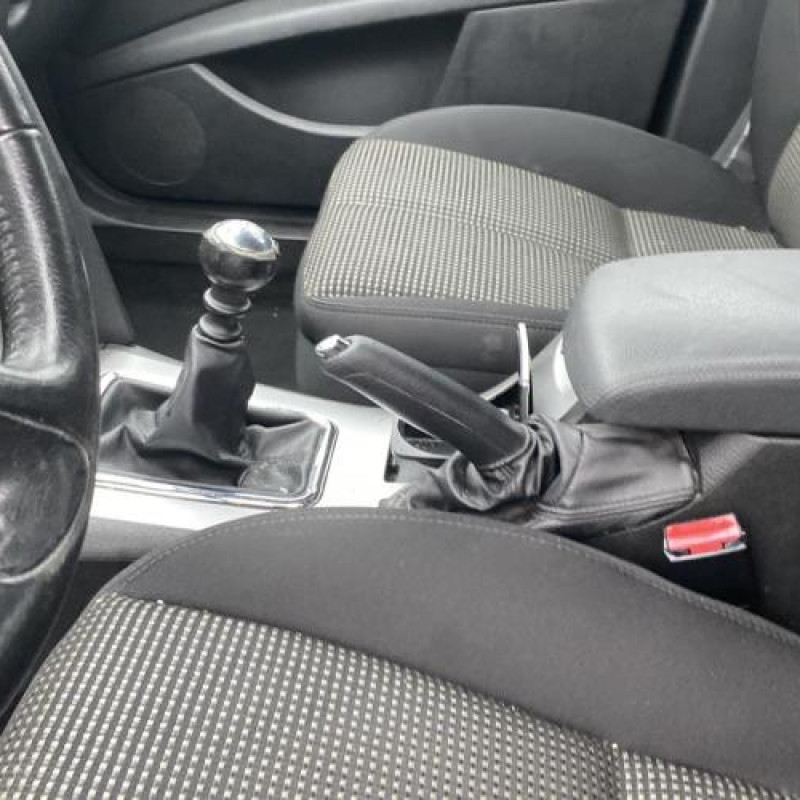 Pare choc arriere PEUGEOT 407 Photo n°20
