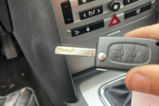 Pompe de direction PEUGEOT 407
