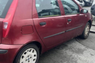 Retroviseur droit FIAT PUNTO 2 Photo n°1