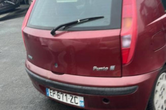 Retroviseur droit FIAT PUNTO 2