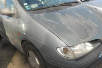Glace retroviseur droit RENAULT SCENIC 1
