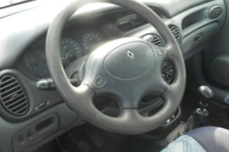 Glace retroviseur droit RENAULT SCENIC 1