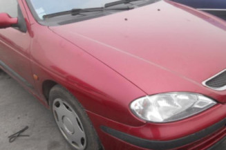 Glace retroviseur droit RENAULT MEGANE 1