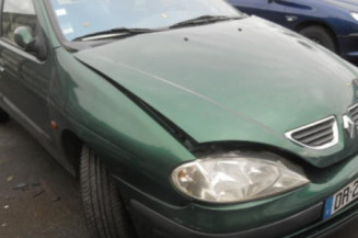 Glace retroviseur droit RENAULT MEGANE 1