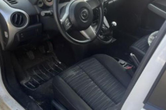 Commodo phare MAZDA 2 2