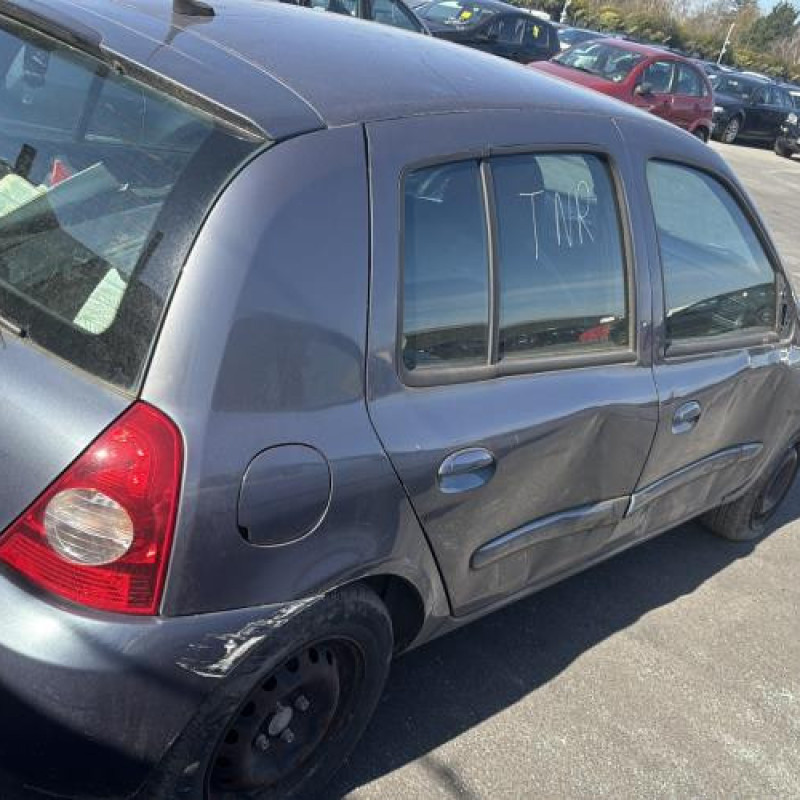 Moteur RENAULT CLIO 2 CAMPUS Photo n°11