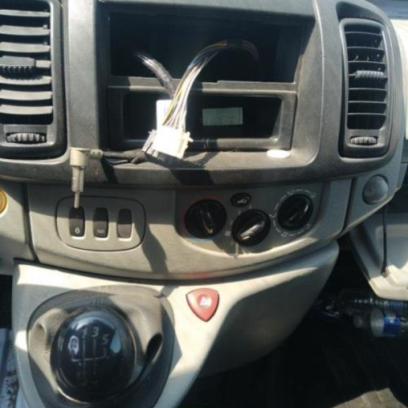Moteur RENAULT TRAFIC 2 Photo n°7