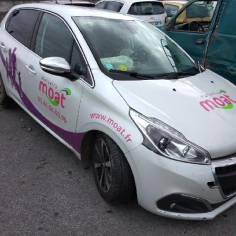 Moteur PEUGEOT 208 1 Photo n°12