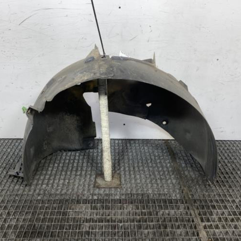 Pare boue avant gauche RENAULT MODUS Photo n°4