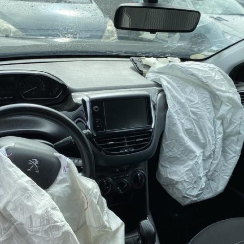 Moteur PEUGEOT 208 1 Photo n°8