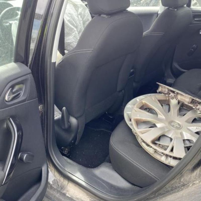 Moteur PEUGEOT 208 1 Photo n°11