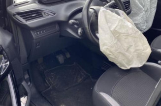 Moteur PEUGEOT 208 1