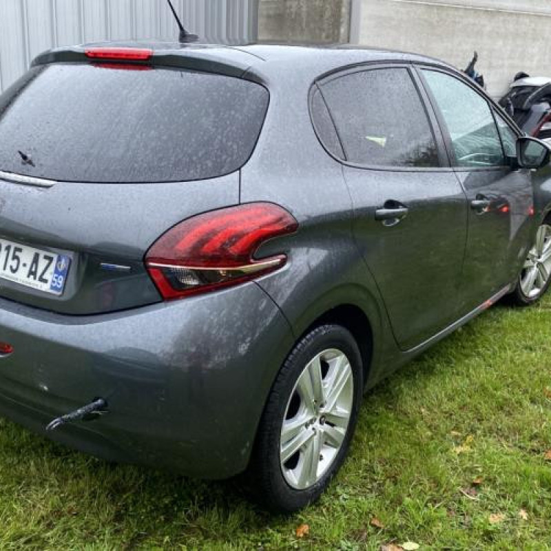 Moteur PEUGEOT 208 1 Photo n°4