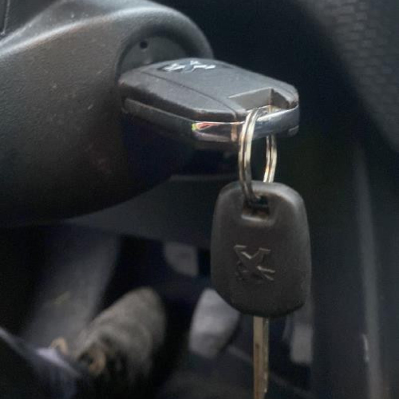 Moteur PEUGEOT 208 1 Photo n°11