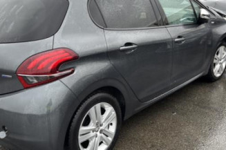 Moteur PEUGEOT 208 1