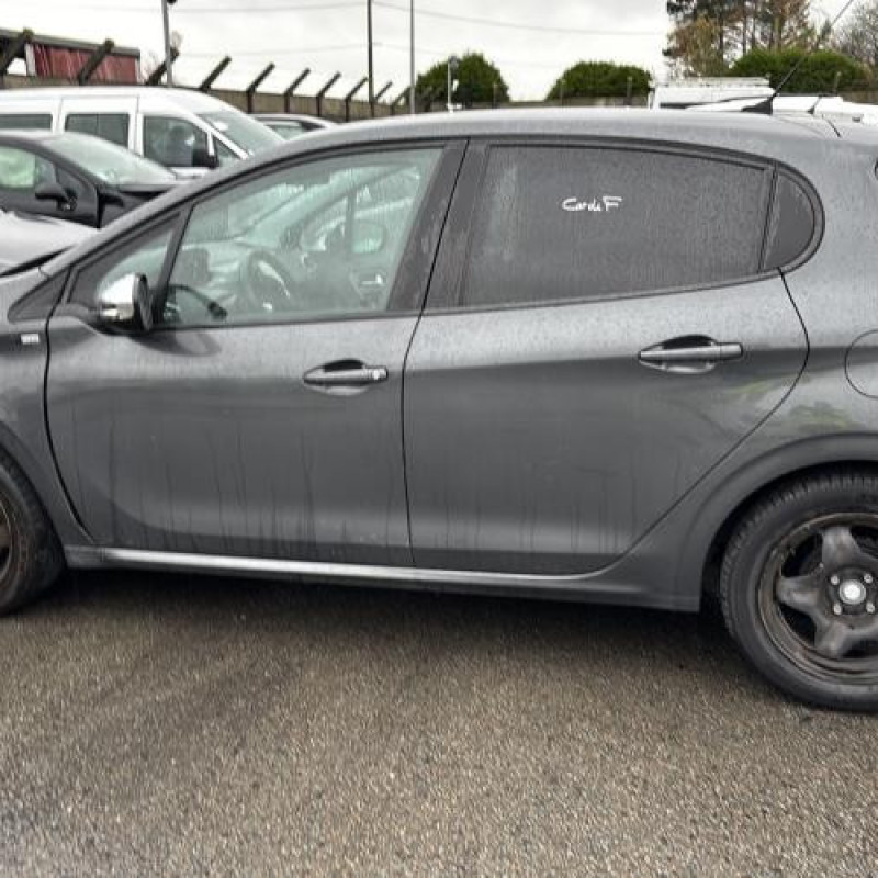 Moteur PEUGEOT 208 1 Photo n°18